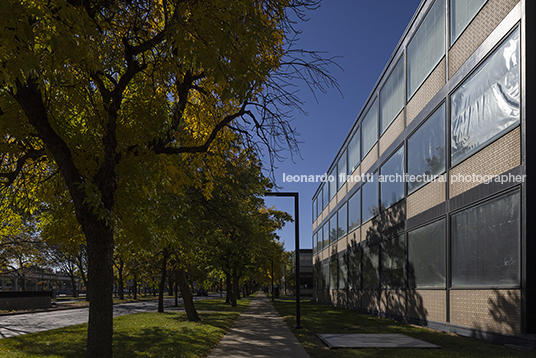 iit robert a. pritzker science center skidmore, owings & merrill