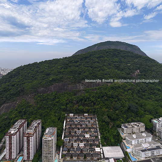 conjunto residencial maria cândida pareto sergio bernardes