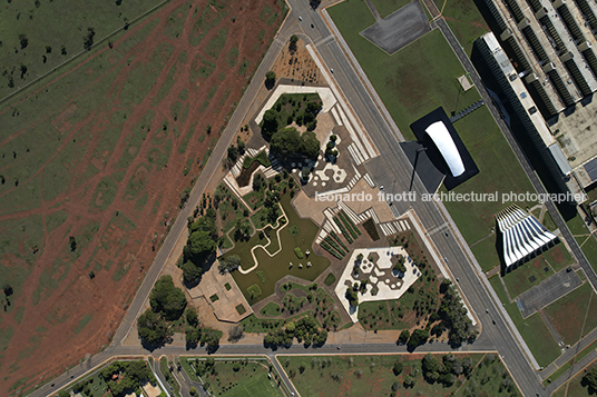 praça dos cristais burle marx