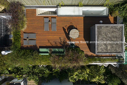 casa maestro ar arquitetos