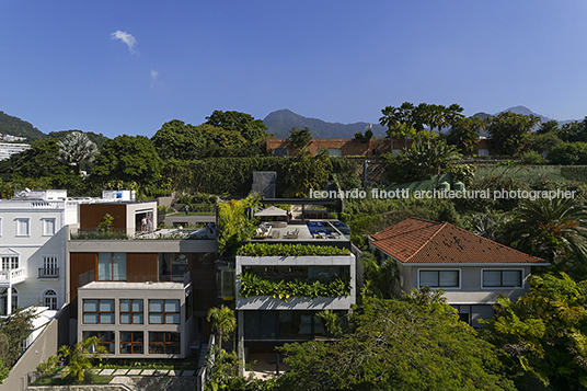 casa mmo bernardes arquitetura