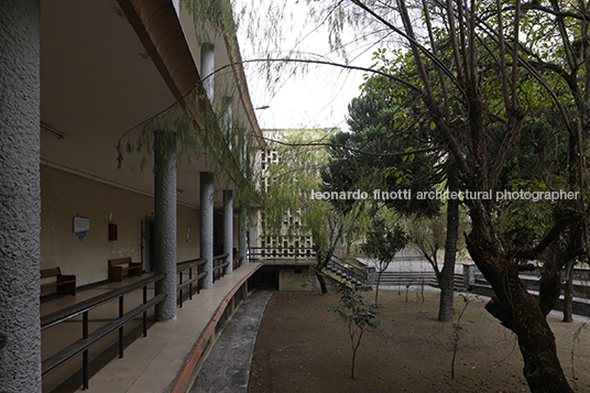 facultad economía de la universidad central del ecuador gilberto gatto sobral