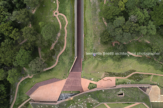 memorial vítimas brumadinho gustavo penna