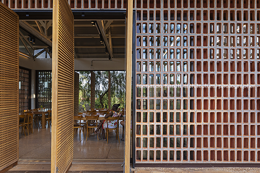 cozinha+loja comunitária mach arquitetos