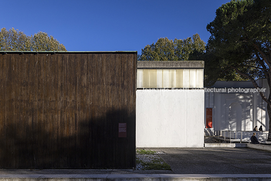 pavilhão brasileiro na bienal de veneza gabriela de matos