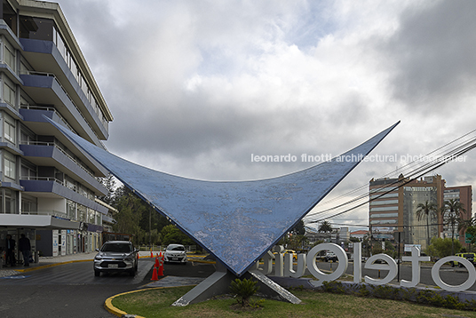 hotel quito charles foster mckirahan