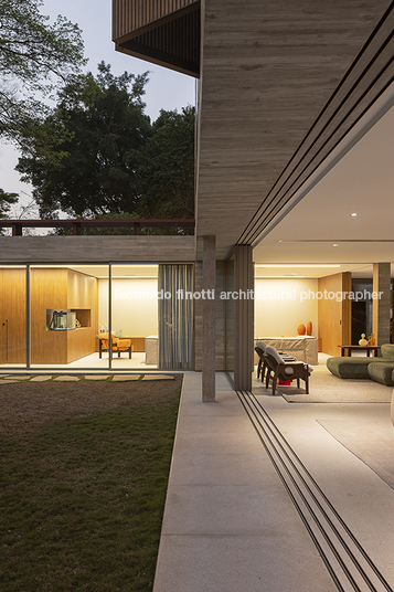 casa no morumbi luiz paulo andrade arquitetos