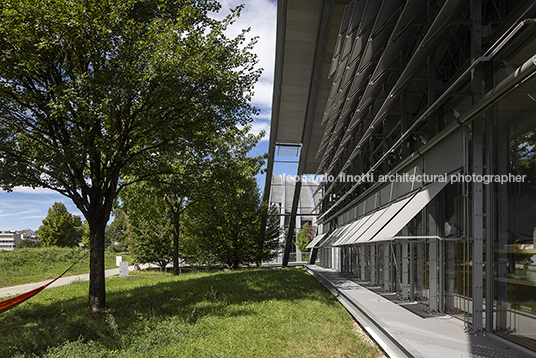 zentrum paul klee renzo piano