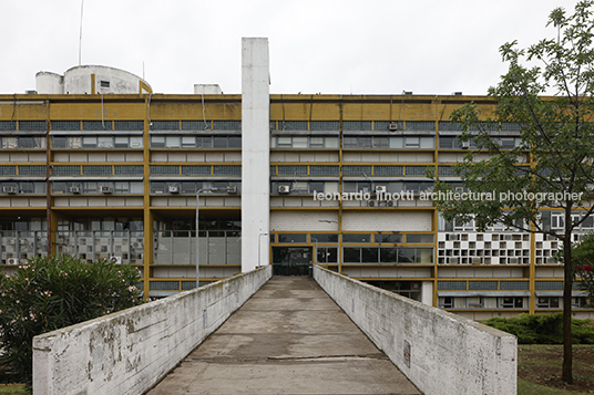 centro civico la pampa clorindo testa