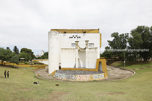 centro civico la pampa clorindo testa