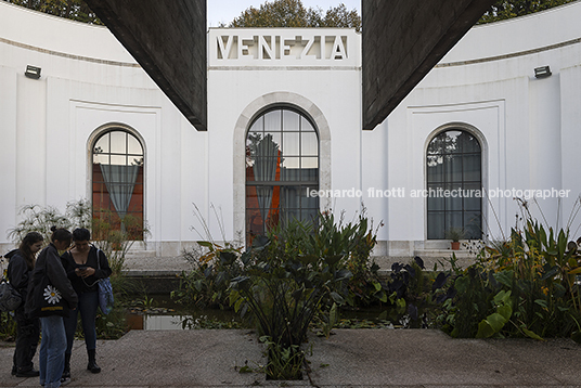 pavilhão brasileiro na bienal de veneza 2023 gabriela de matos