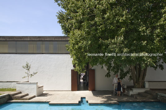 pavilhão brasileiro na bienal de veneza 