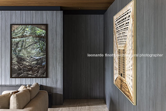 casa rc - iporanga jacobsen arquitetura