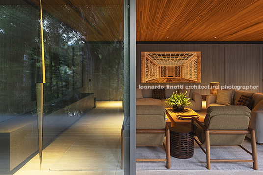 casa rc - iporanga jacobsen arquitetura