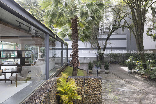 mobiliáa jobim carlevaro arquitetos