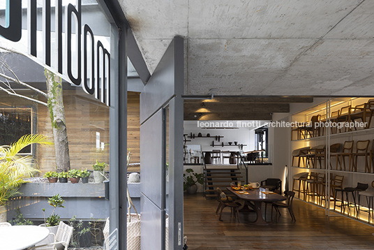 mobiliáa jobim carlevaro arquitetos