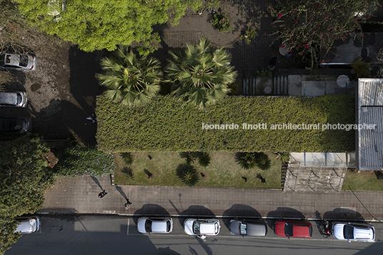 mobiliáa jobim carlevaro arquitetos
