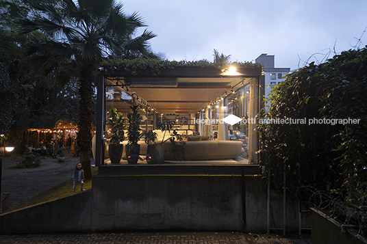 mobiliáa jobim carlevaro arquitetos